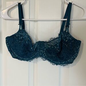 UNLINED LACE BRA